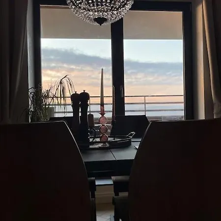 Apartment Luxury Penthouse With View *